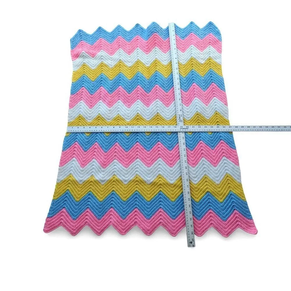 Handmade Chevron Crochet Knitted Baby Blanket Pink Blue Yellow‎ White 27